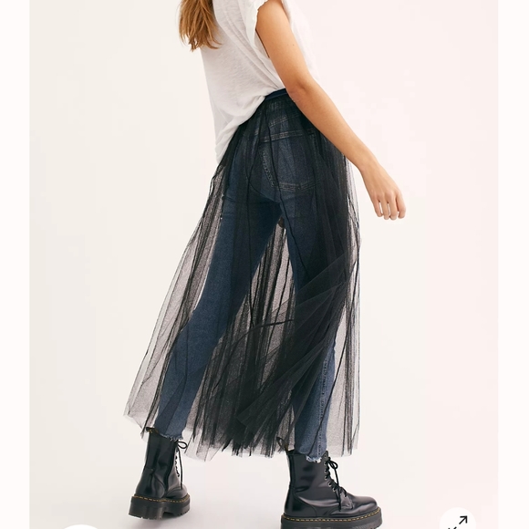 Free People Dresses & Skirts - Free people Tutu Much Half Slip